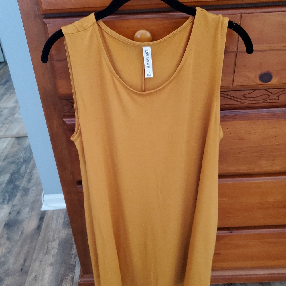 Women's dress